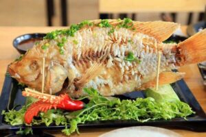 Cách chiên cá vàng giòn thơm ngon  