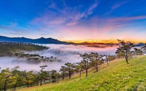 Top 10 địa điểm du lịch nổi tiếng của Đà Lạt  