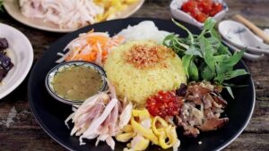 Top 10 món ăn nổi tiếng không nên bỏ qua khi du lịch Hội An  