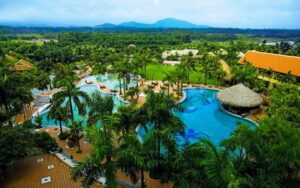 Top 10 khu nghỉ dưỡng nổi tiếng của Hà Nội  