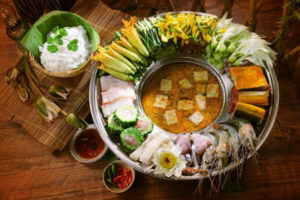 Top 10 món ăn nổi tiếng không nên bỏ qua khi du lịch TP Hồ Chí Minh  