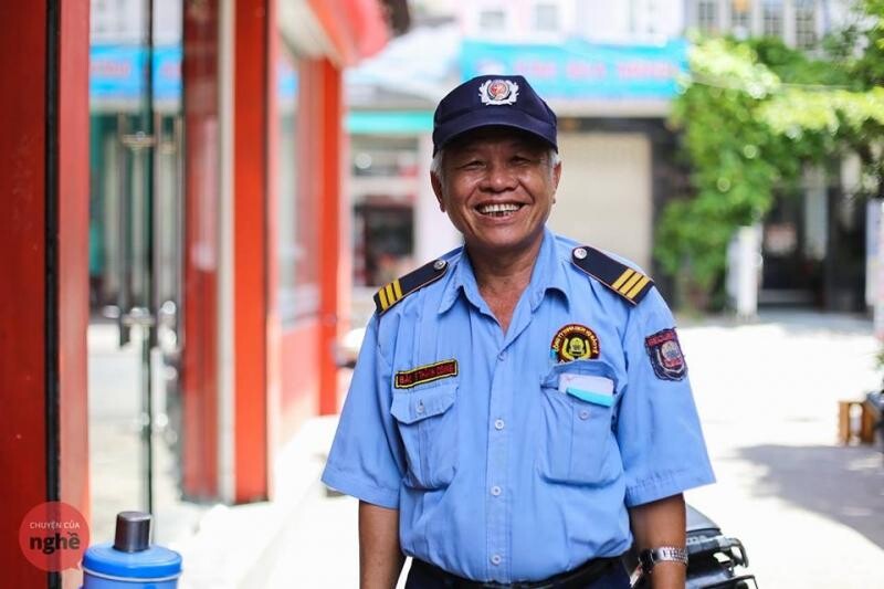 Top 10 bài văn mẫu tả bác bảo vệ hay nhất cho học sinh  