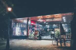 Top 10 quán cafe đẹp ở Huế view đẹp, sống ảo chill  