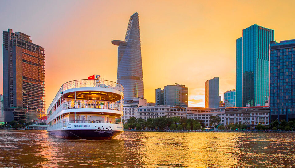 Top 16 địa điểm chụp ảnh kỷ yếu Sài Gòn đẹp, miễn phí  